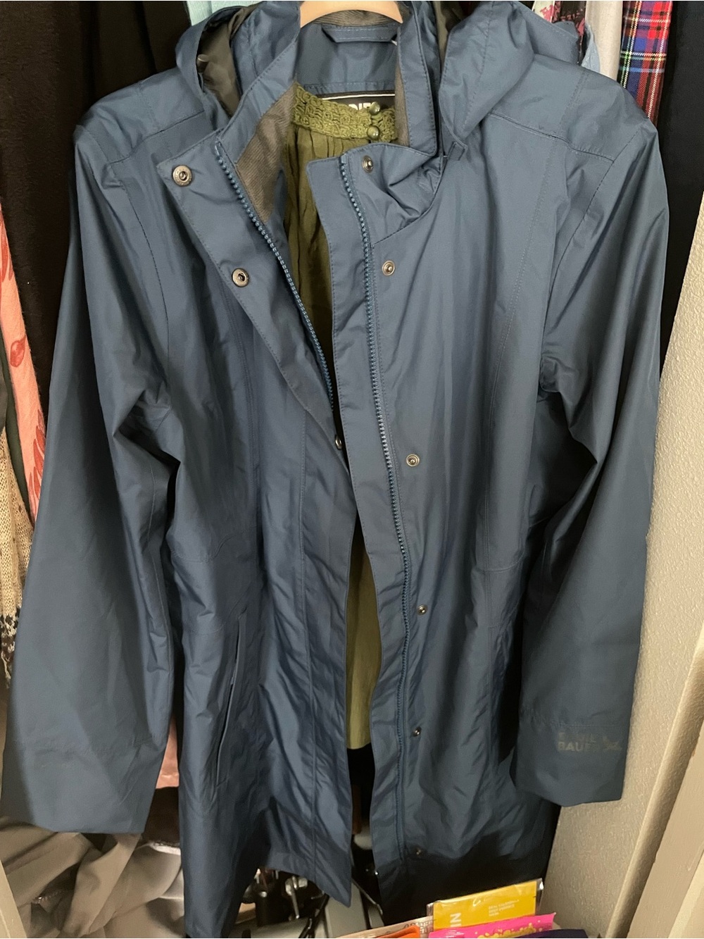 Unlisted Eddie Bauer NWT Petite Large Raincoat